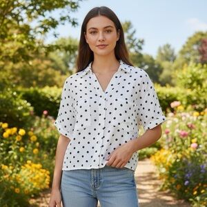 Love Notes White Polka Dot Gauze Cotton  Button-Down short sleeve Shirt - Size L